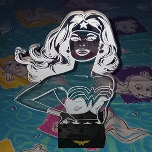 Paladone Wonder Woman Hero Light Vintage DC Comics